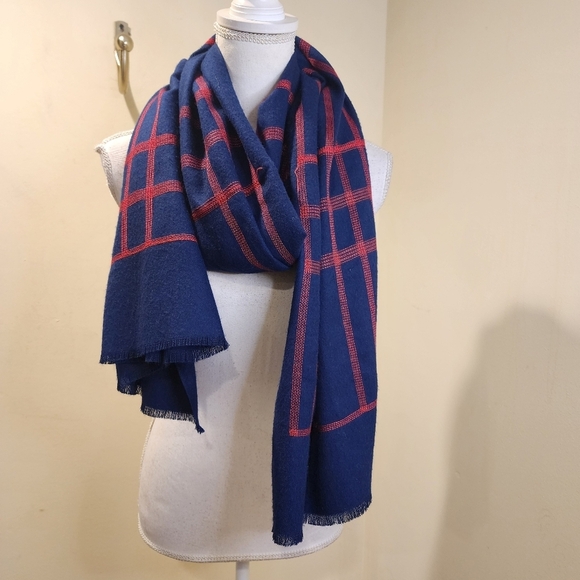 Large Navy and Red Plaid Scarf - Picture 6 of 7